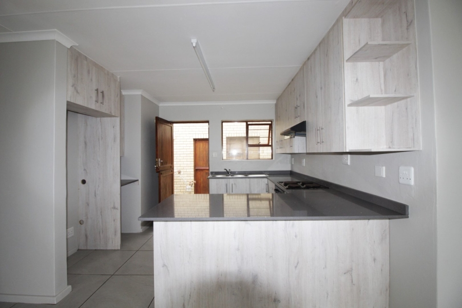2 Bedroom Property for Sale in Wavecrest Eastern Cape